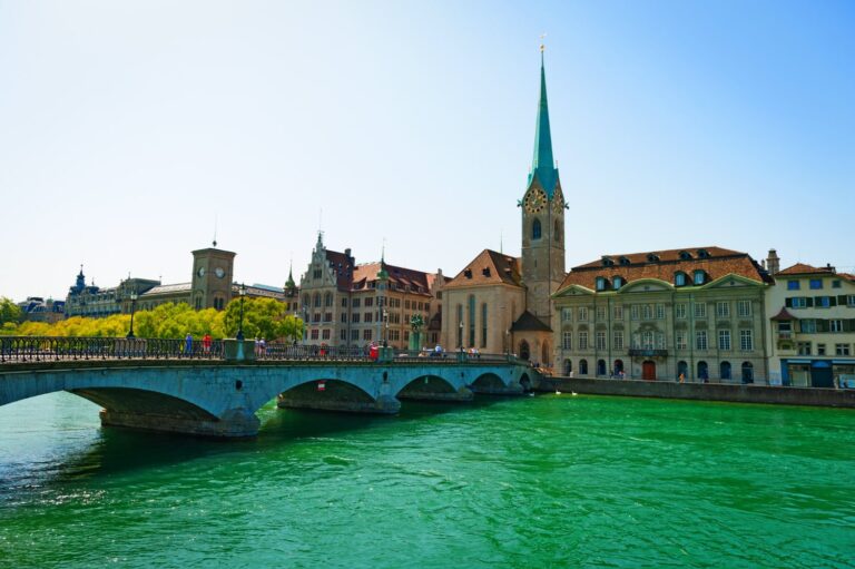 beautiful-old-city-limmat-river-zurich-switzerland-historic-center-city-zurich-with-views-river-bridge-min