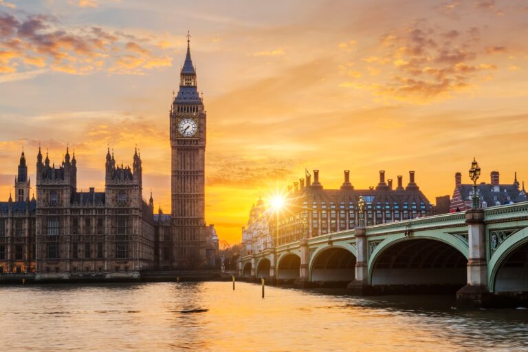 big-ben-westminster-bridge-sunset-london-uk-min